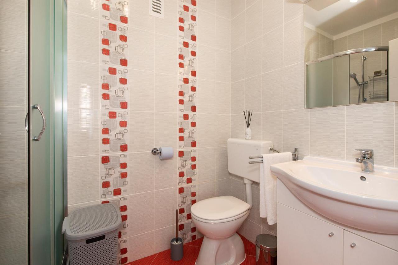 Apartment Marija Krk Town Eksteriør billede